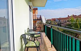 Apartments Grassi By Rent Istria