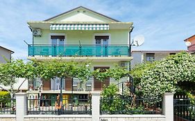 Apartments Grassi By Rent Istria